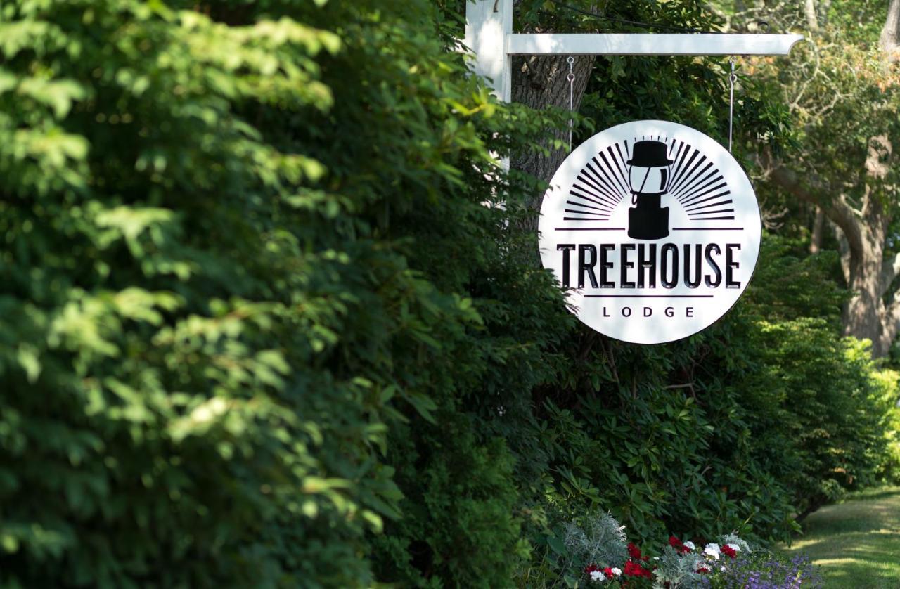 Treehouse Lodge วูดส์โฮล ภายนอก รูปภาพ